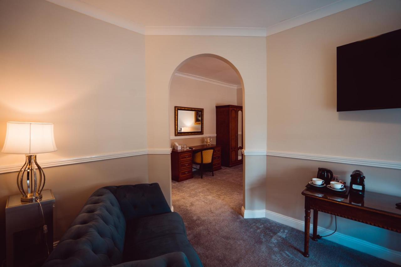 Greenway Manor Hotel 沃特福德 外观 照片